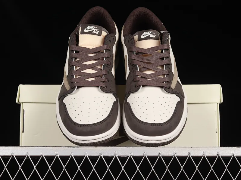 All Categories Air Jordan Jordan Series Basketball Shoes Air Jordan 1 Low Travis Scott x Air Jordan 1 Low OG AJ1 Joe 1 Reversed Overhook Joint Style Casual Sports Basketball Shoes DM7866-666